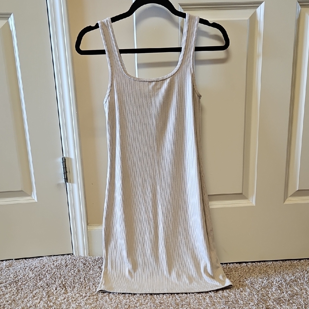 Abercombie And Fitch Beige Dress, Size XS, $15